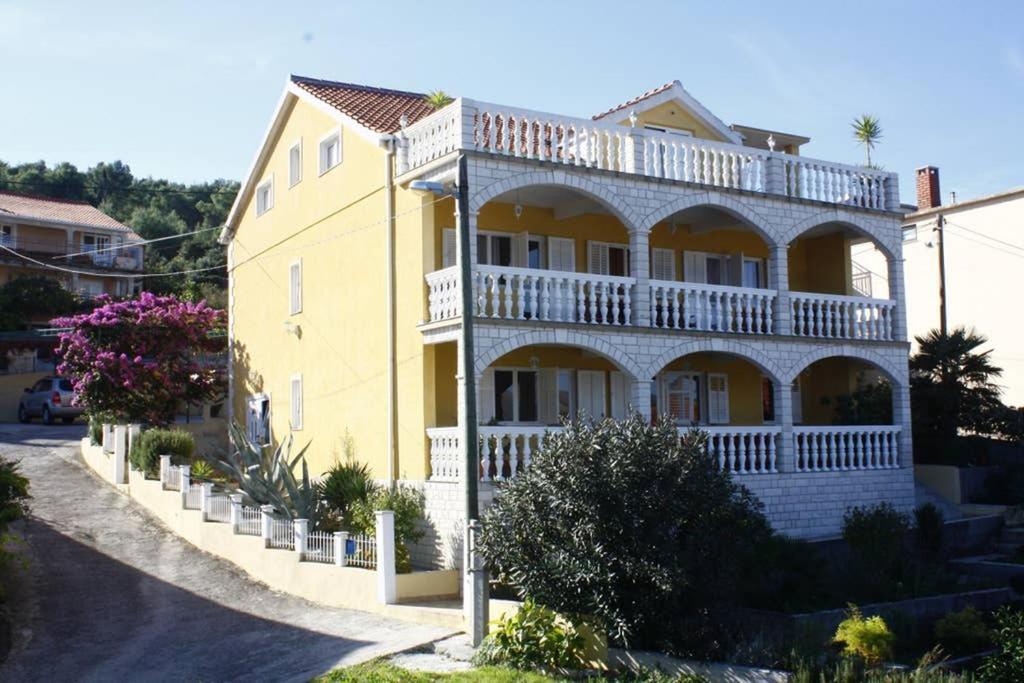 טרוגיר Apartmen Karmen 2 מראה חיצוני תמונה