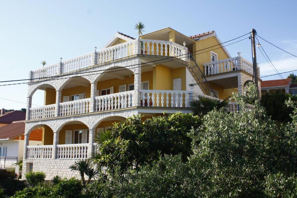 טרוגיר Apartmen Karmen 2 מראה חיצוני תמונה